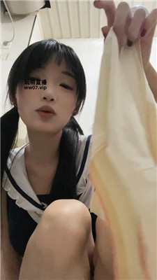 021543r0z087r6czwwzhz0.jpg