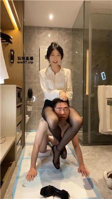123838h9wxowfq6yz6opyo.jpg