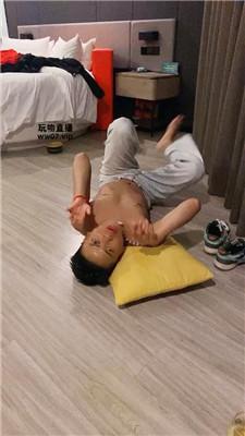 121016cxr7y06cfq06s7as.jpg