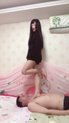 174052b8yl3blsvsxmwwnk.jpg