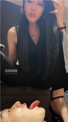 154415u66x2r32wbt3v2r2.jpg