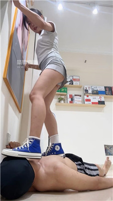 101909sbsaf08krs8bzkin.jpg