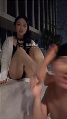 145340lixziz0c3nr003x9.jpg